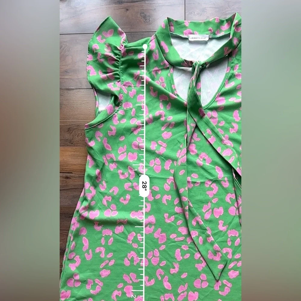 First Love Green Pink Leopard Blouse Puff Sleeve Preppy Chic Top - Picture 6 of 6